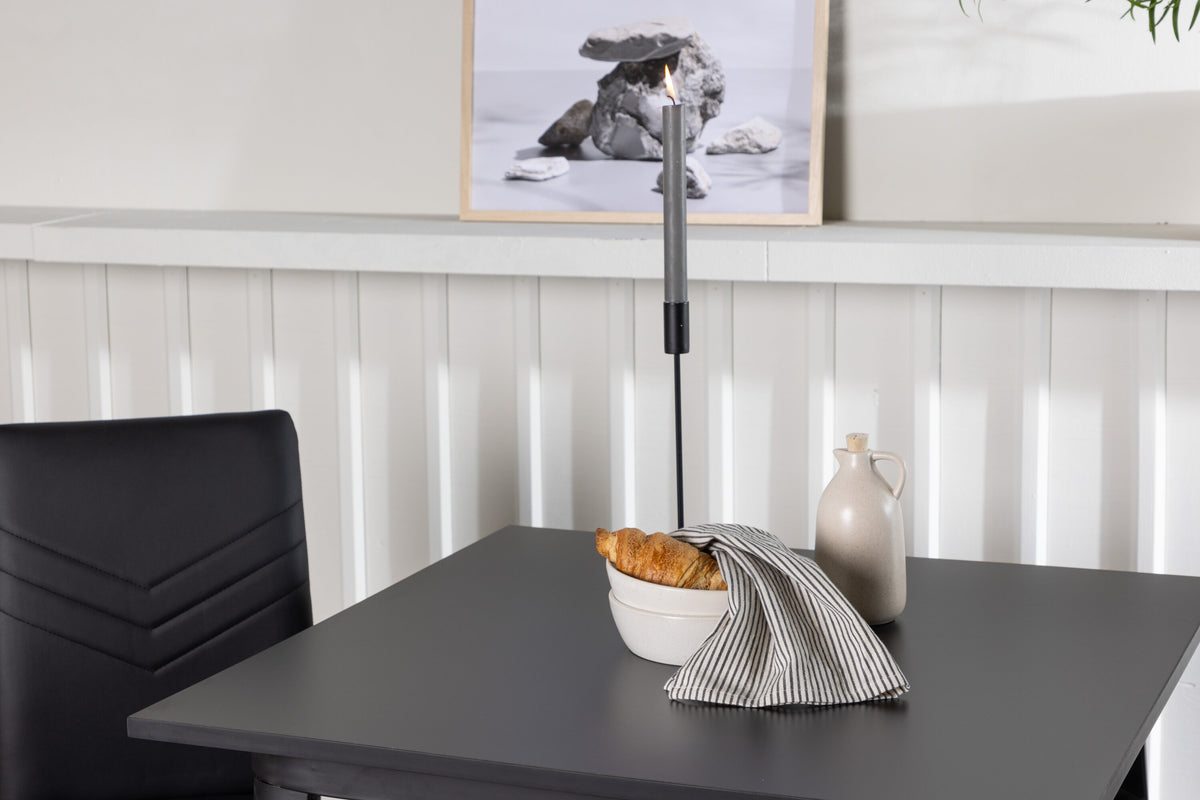 Tempe Matbord med Lily Stolarna