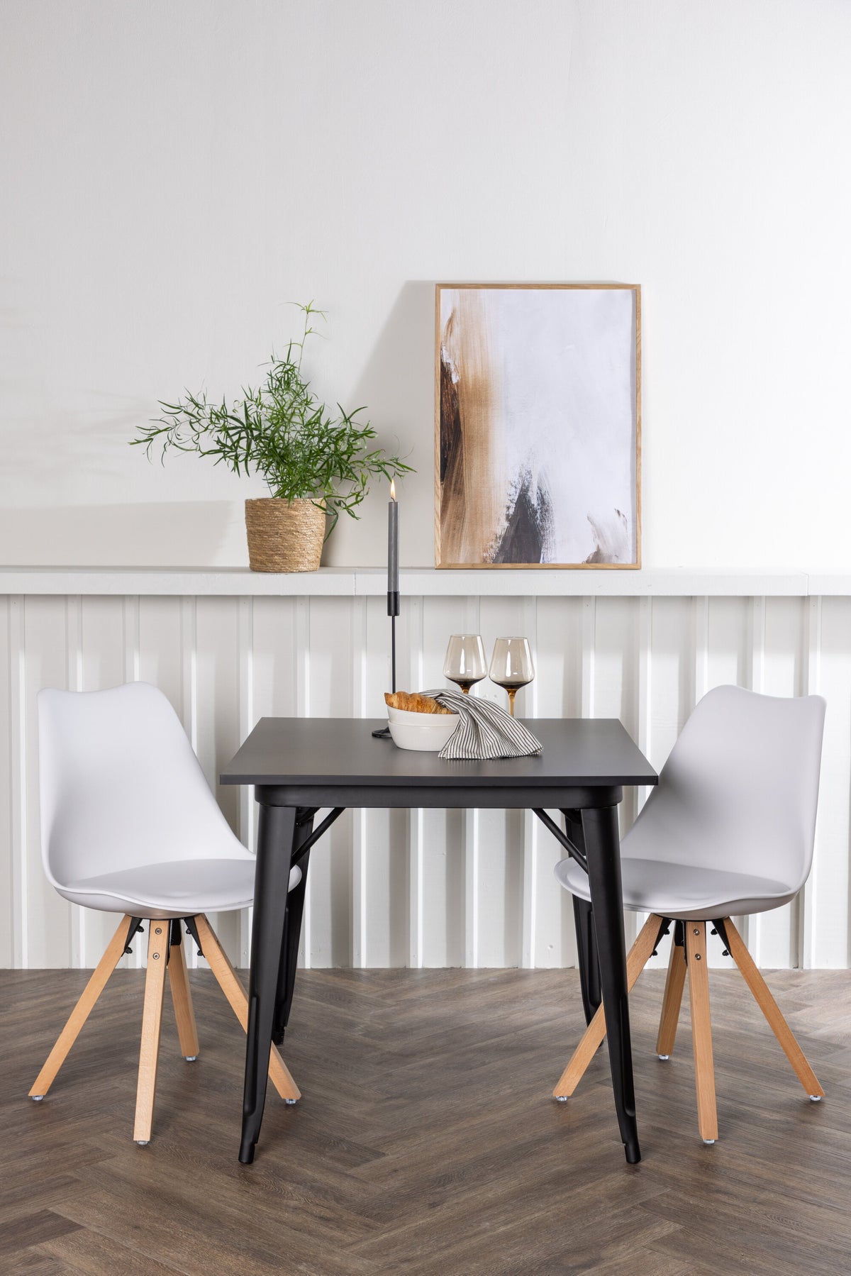 Tempe Matbord med Zeno Stolarna