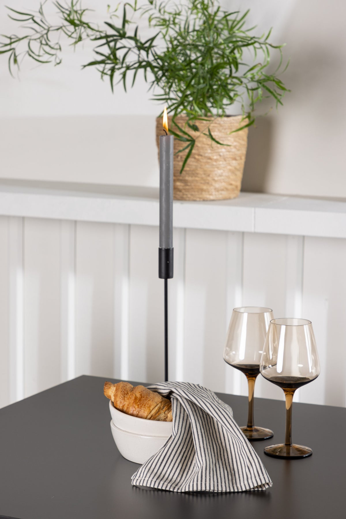 Tempe Matbord med Zeno Stolarna
