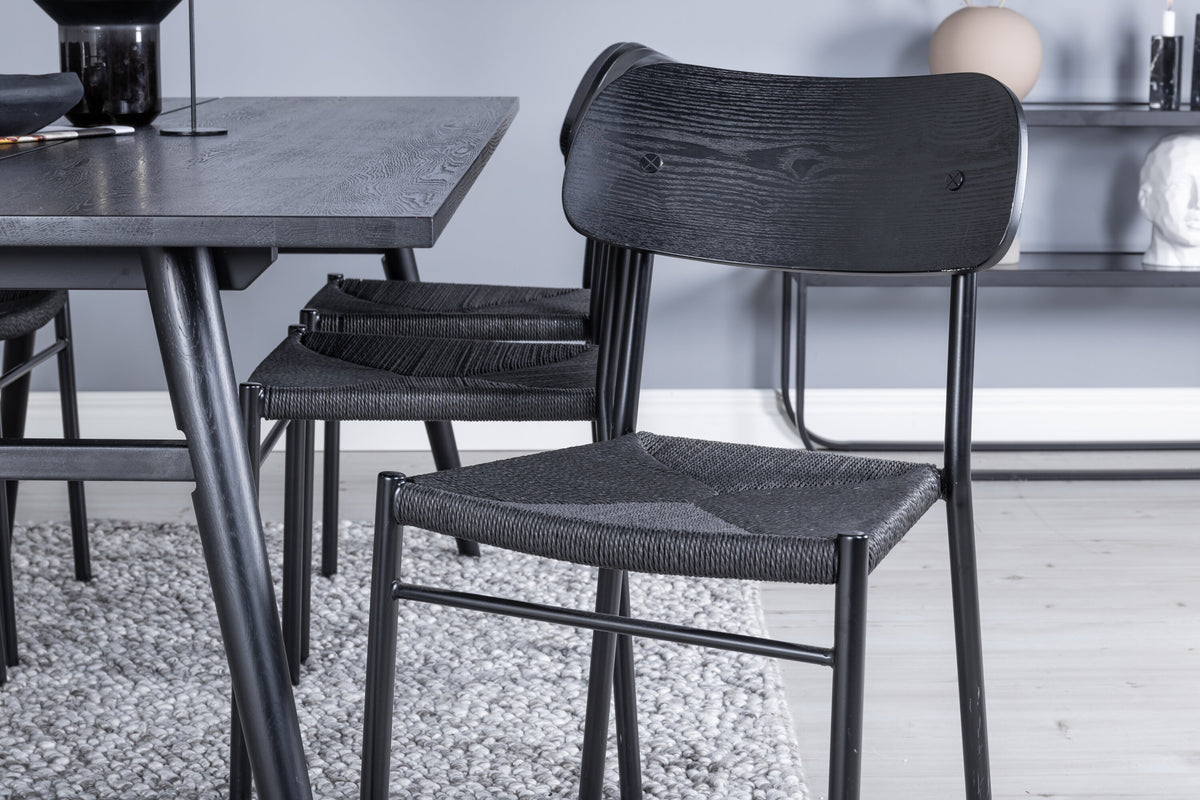 Sleek Matbord med Polly Stolarna