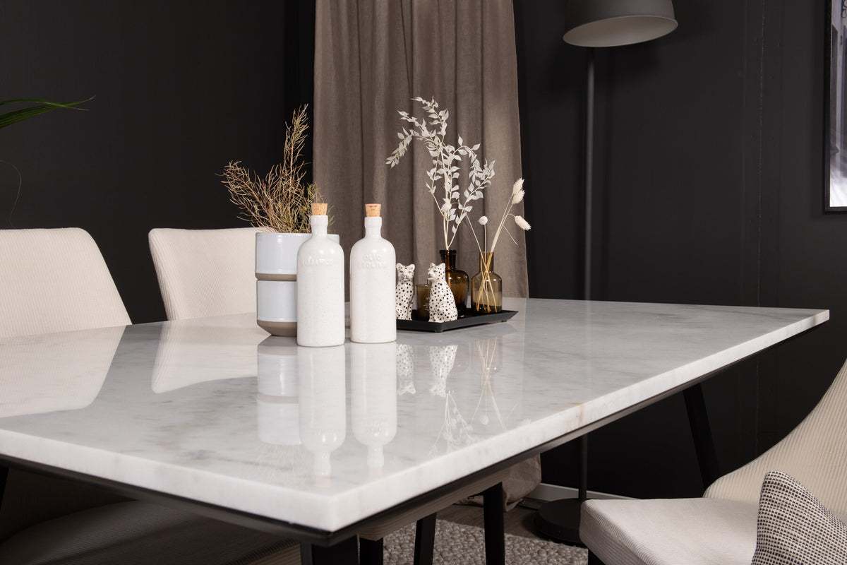 Estelle Matbord med Leone Stolarna – Marmor