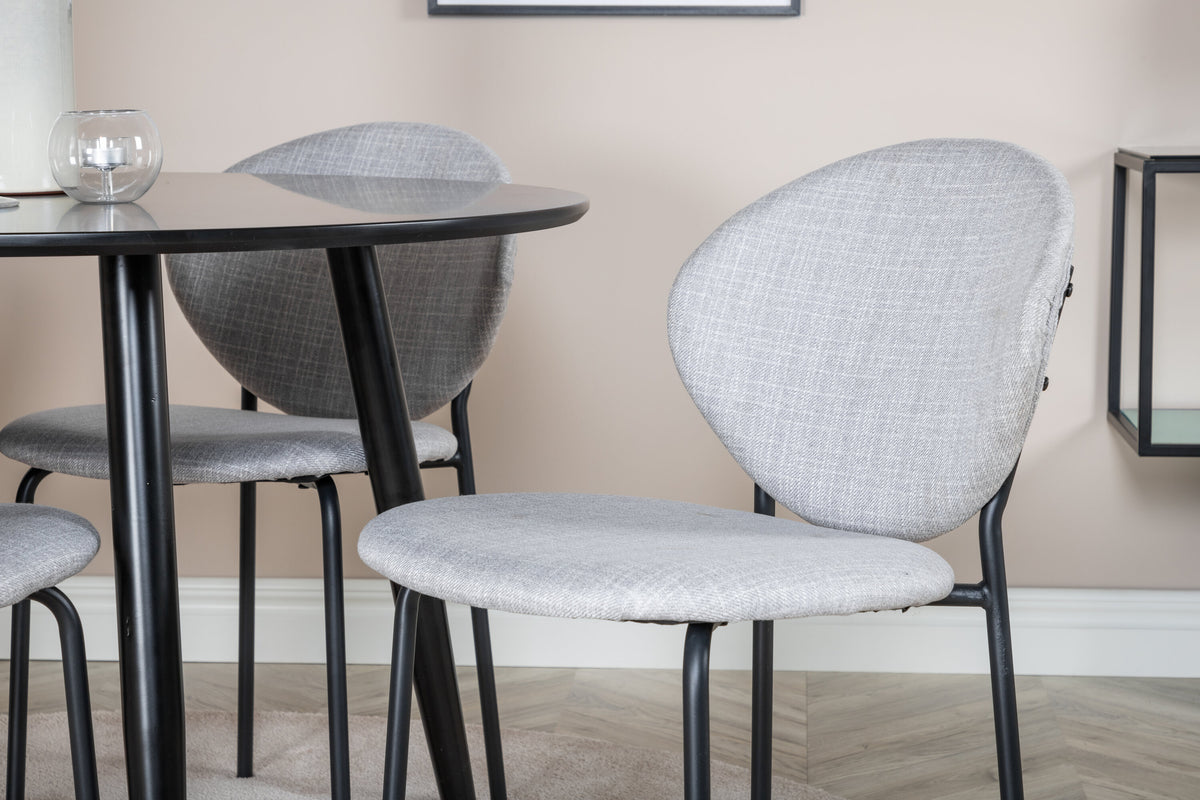 Plaza Matbord med Vault Stolarna – MDF