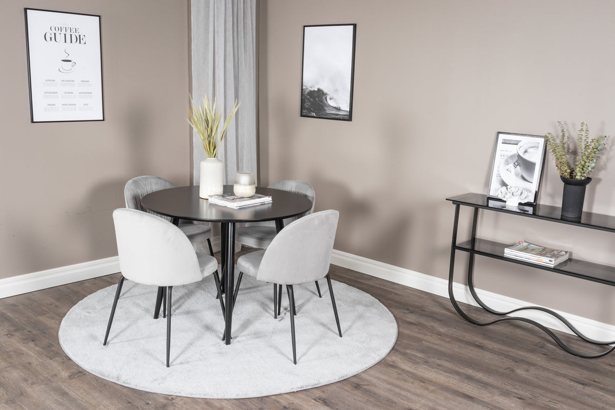 Plaza Matbord med Wrinkles Stolarna