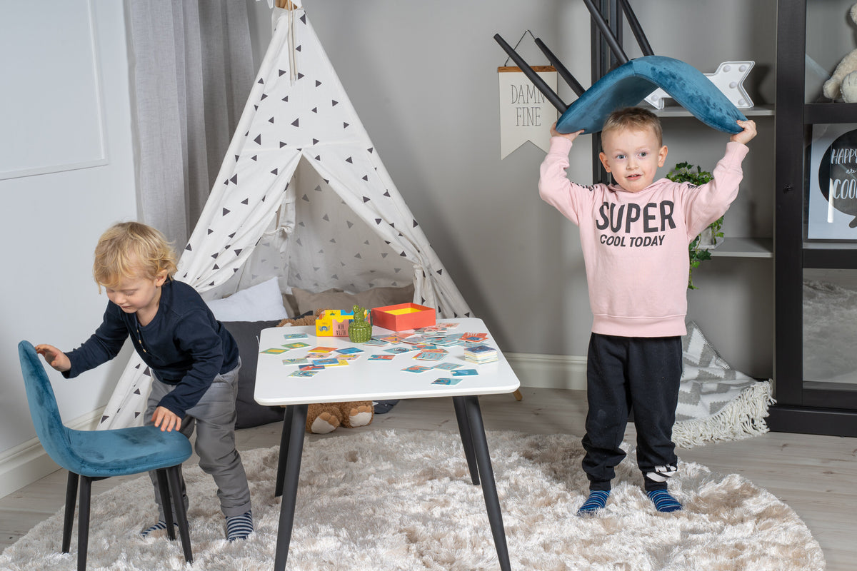 Polar Matbord med Polar Stolarna – MDF