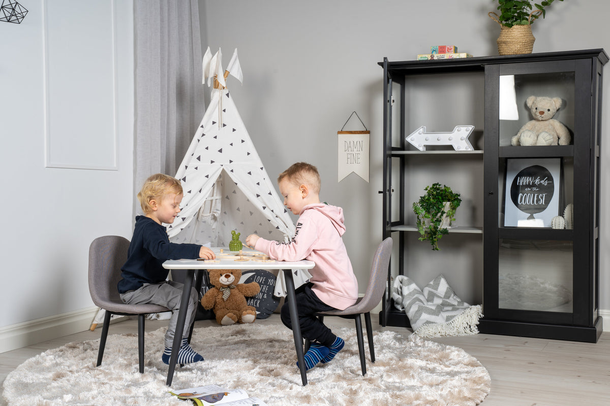Polar Matbord med Polar Stolarna – MDF