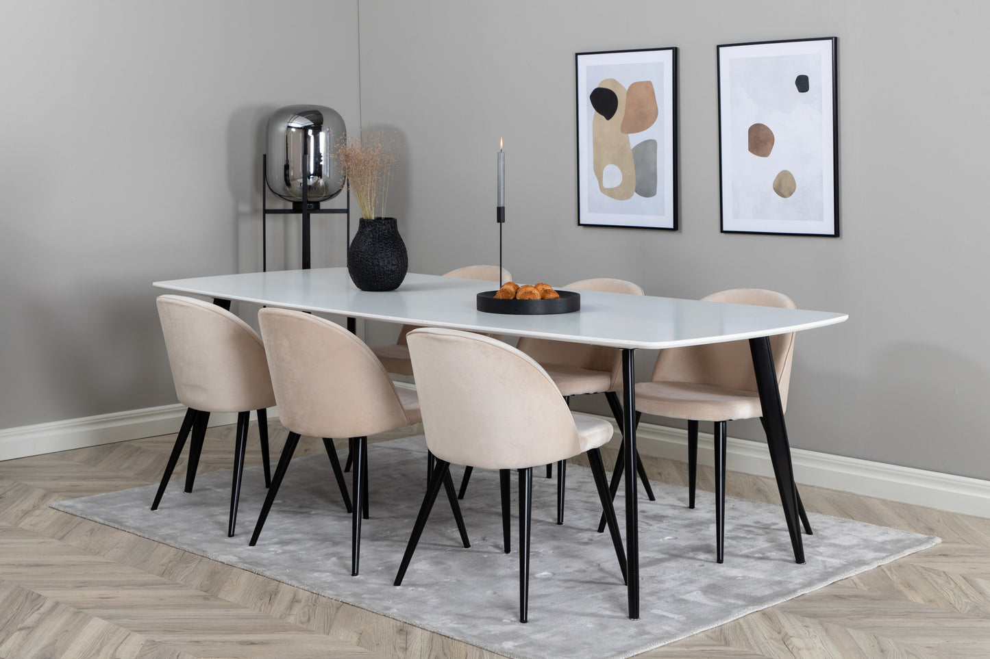 Polar Matbord med Velvet Stolarna – MDF