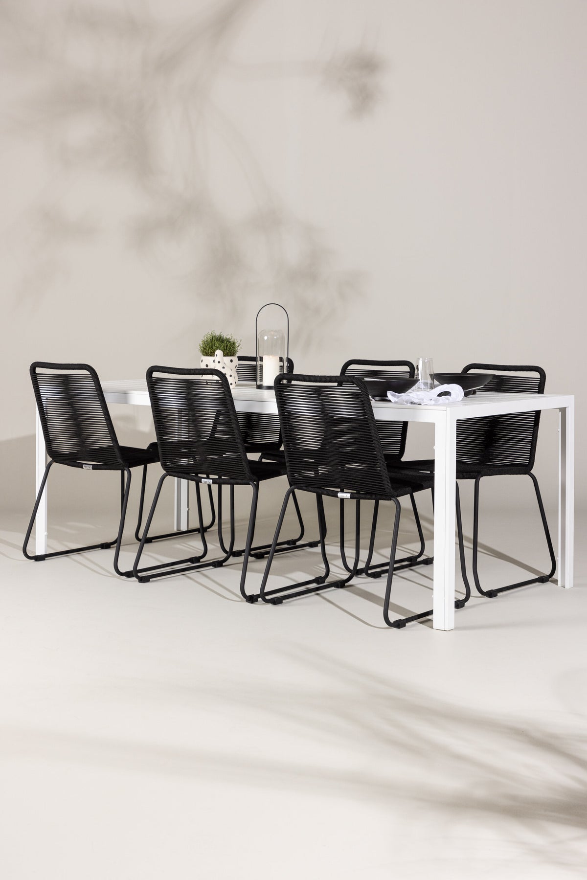 Break Matbord med Lindos Stolarna – Aluminium