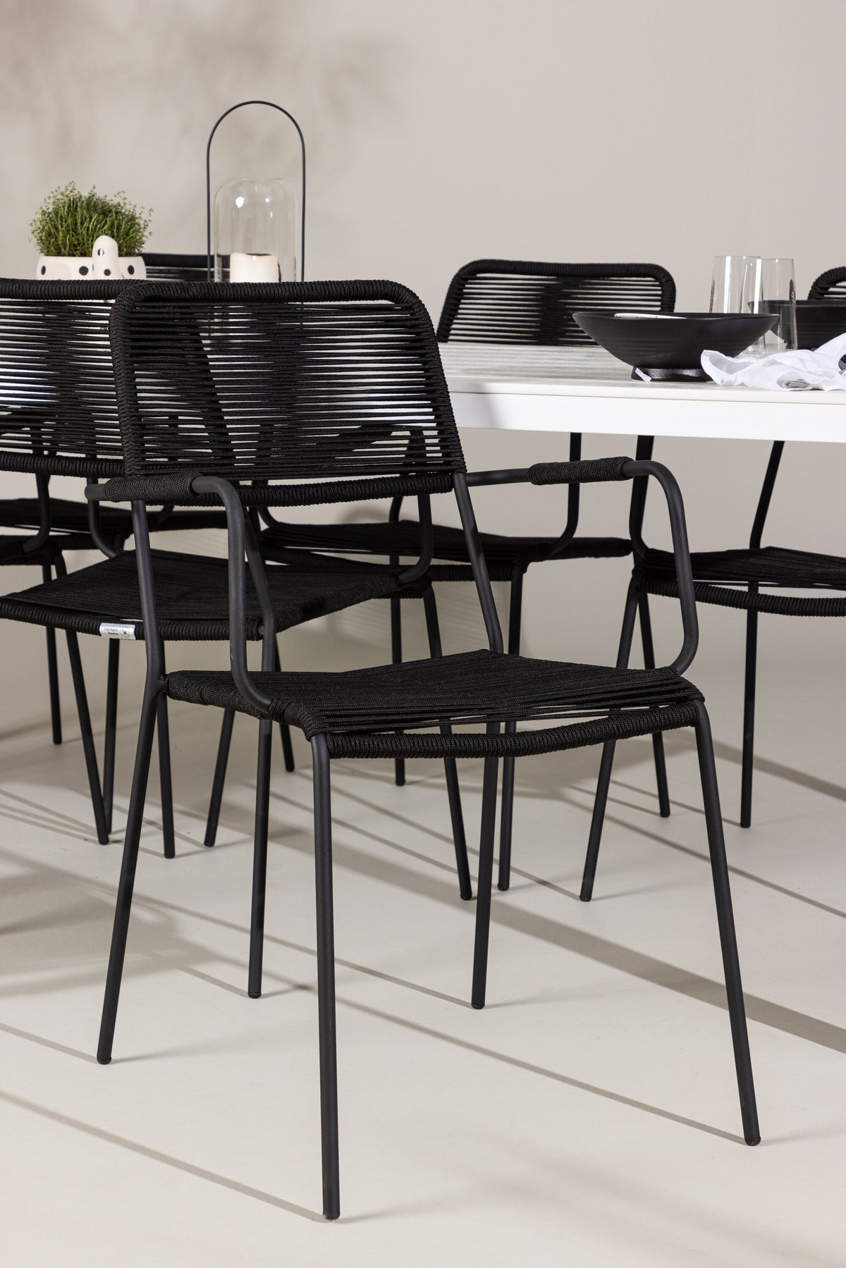 Break Matbord med Lindos Stolarna – Aluminium