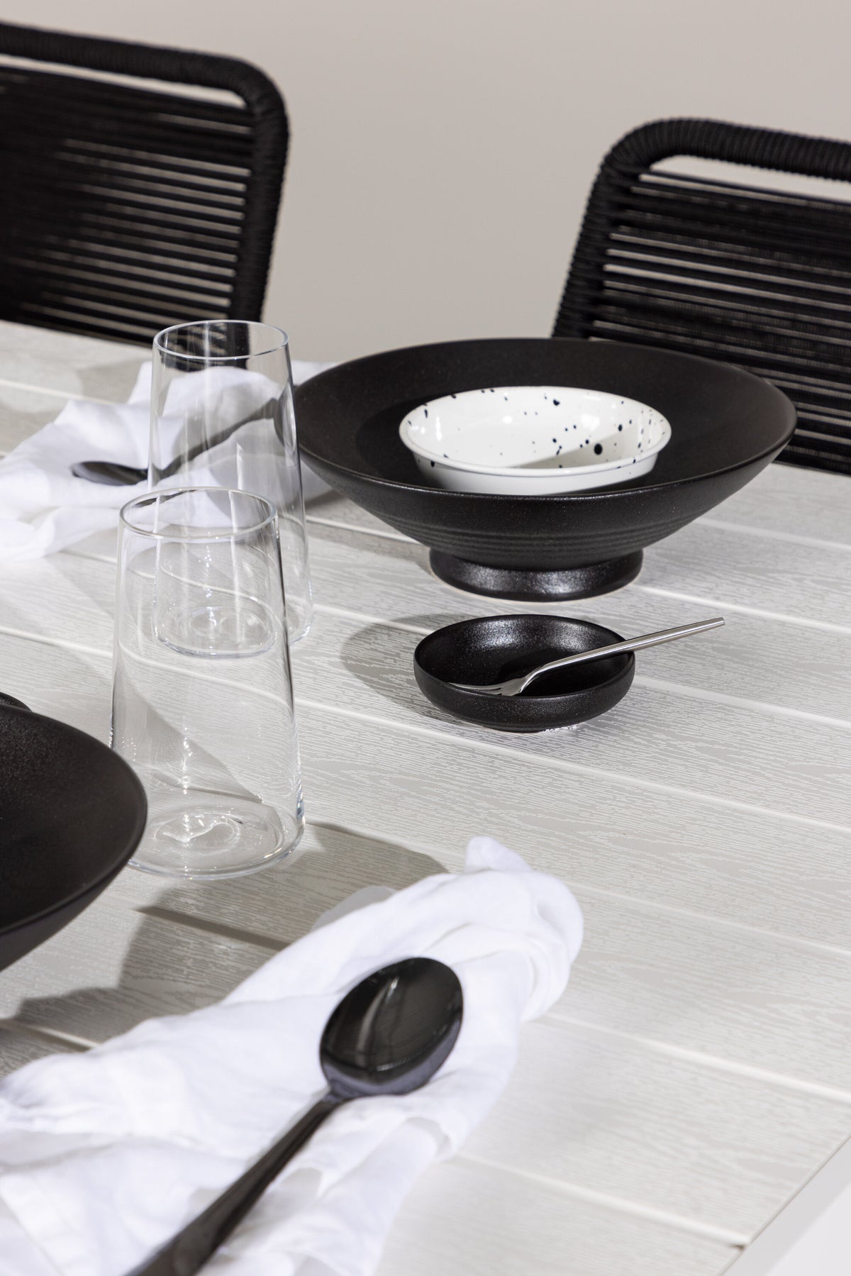 Break Matbord med Lindos Stolarna – Aluminium