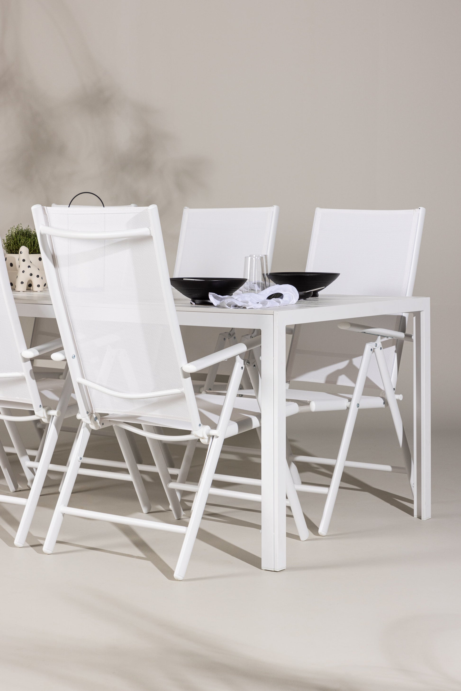 Break Matbord med Break Stolarna – Aluminium