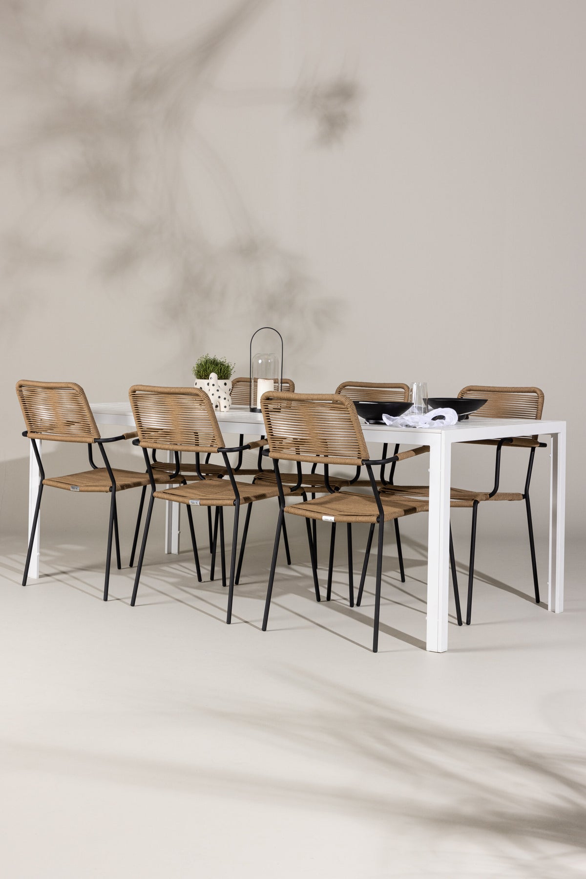 Break Matbord med Lindos Stolarna – Aluminium