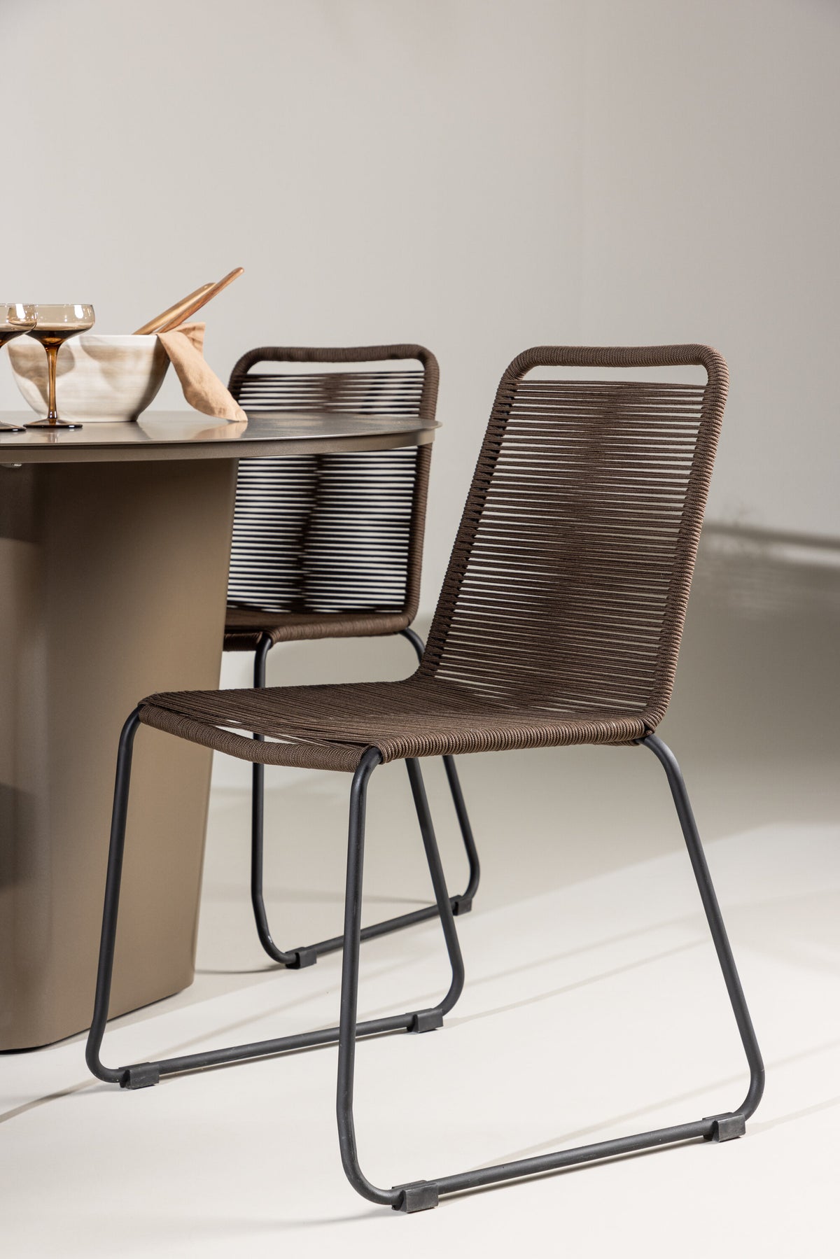 Santa Fe Matbord med Lindos Stolarna – Aluminium