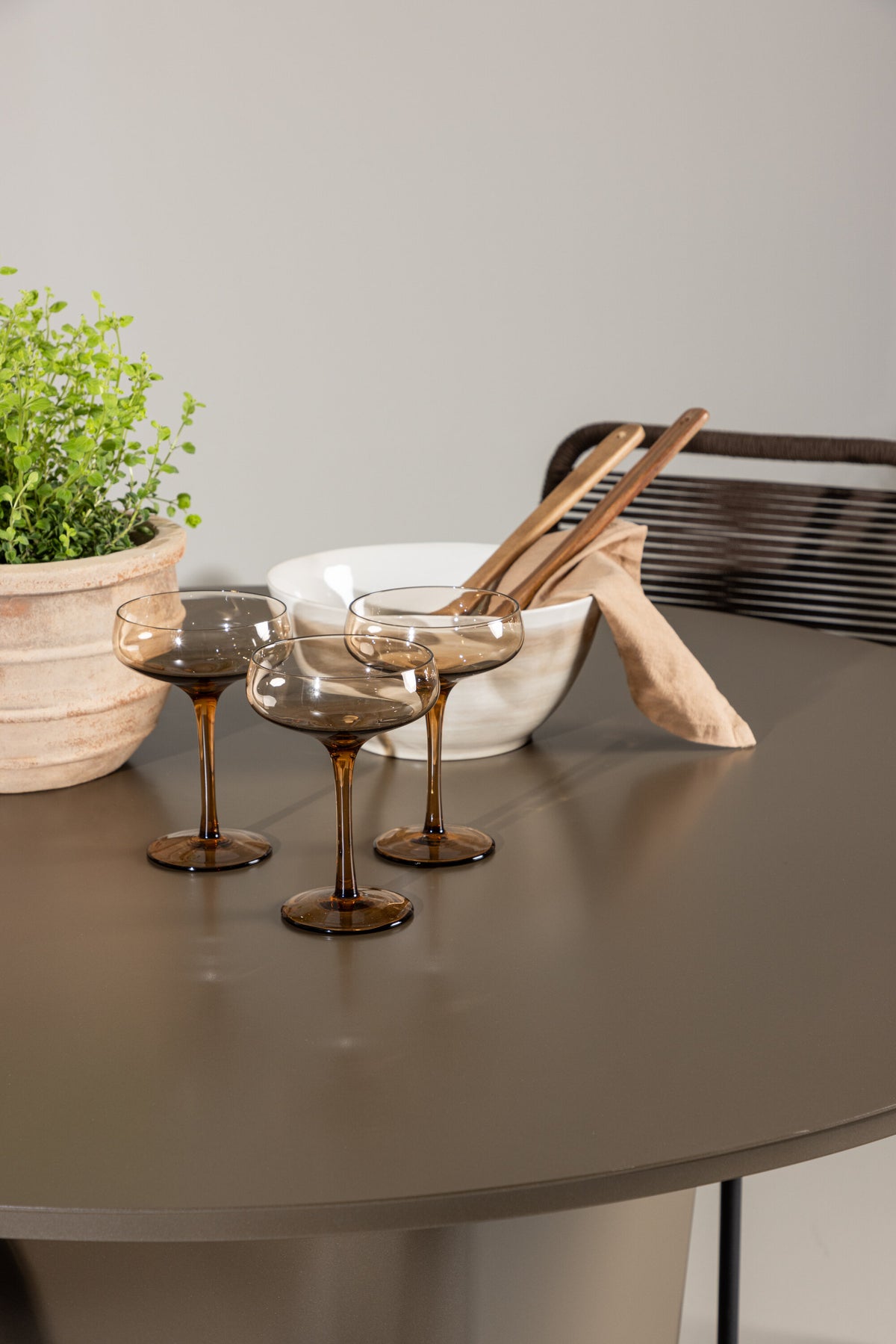 Santa Fe Matbord med Lindos Stolarna – Aluminium