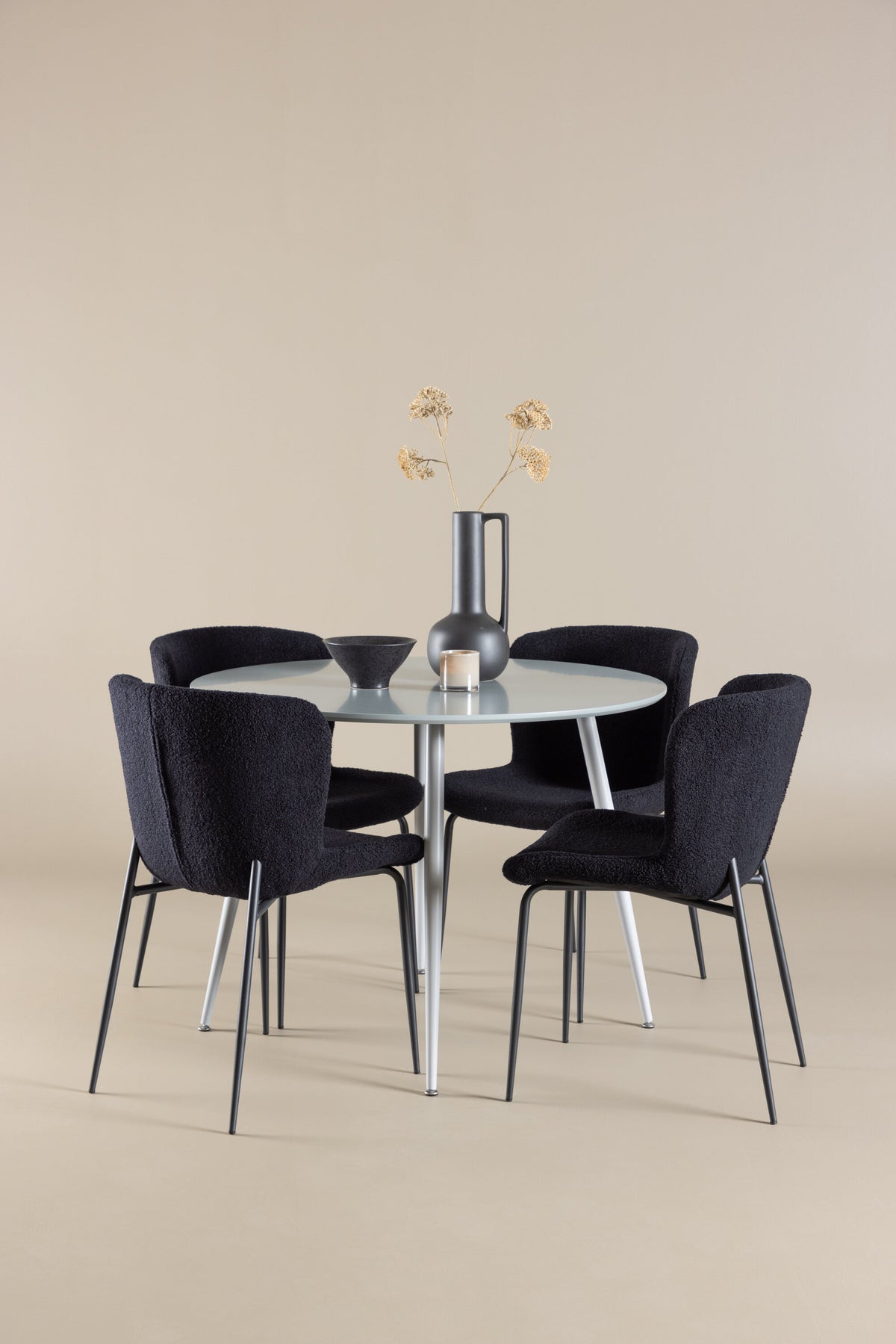 Plaza Matbord med Modesto Stolarna – MDF