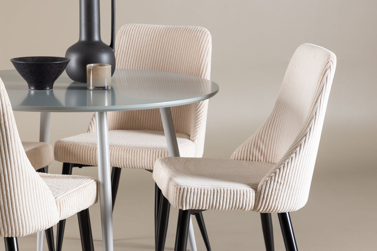 Plaza Matbord med Leone Stolarna – MDF
