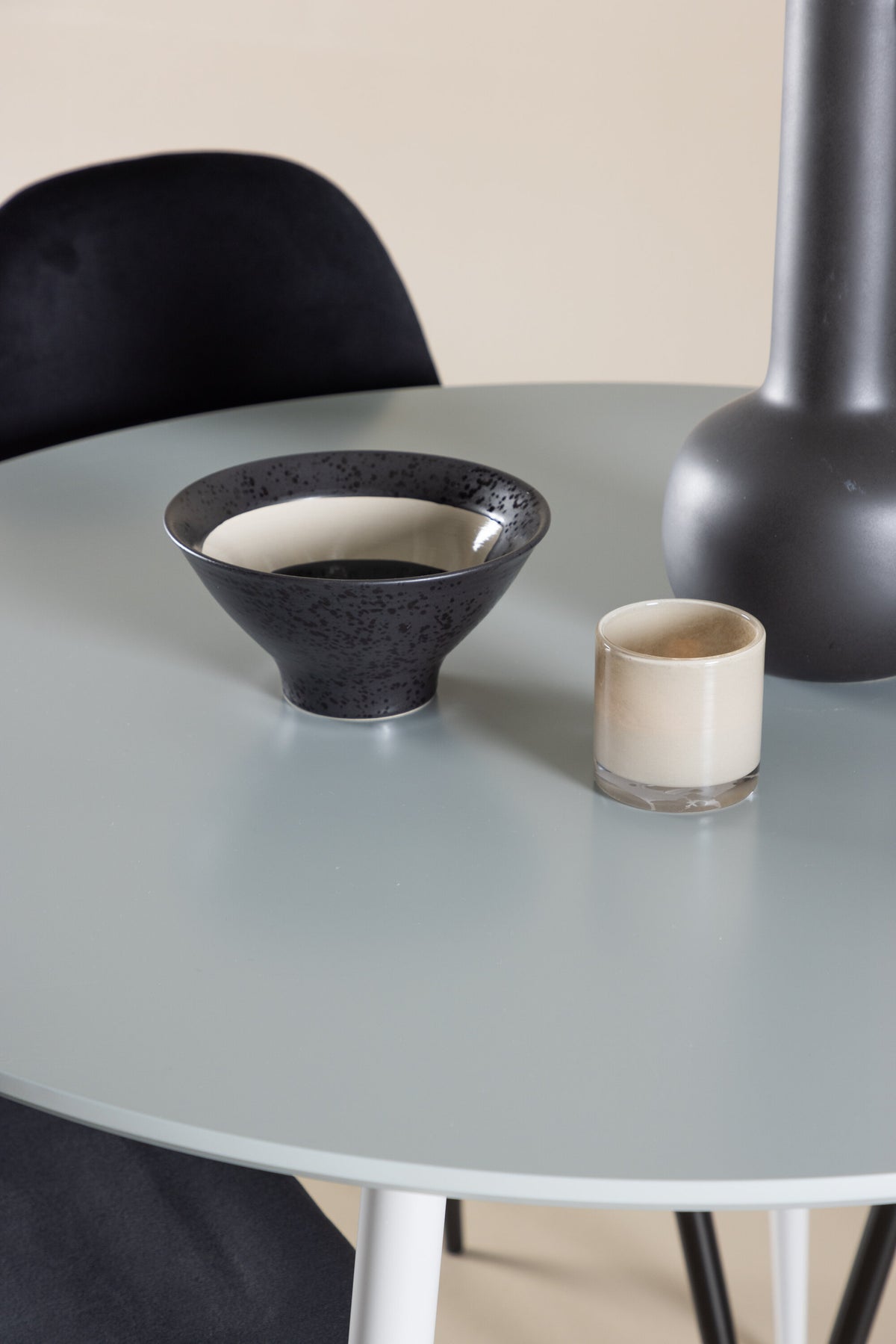 Plaza Matbord med Polar Stolarna – MDF