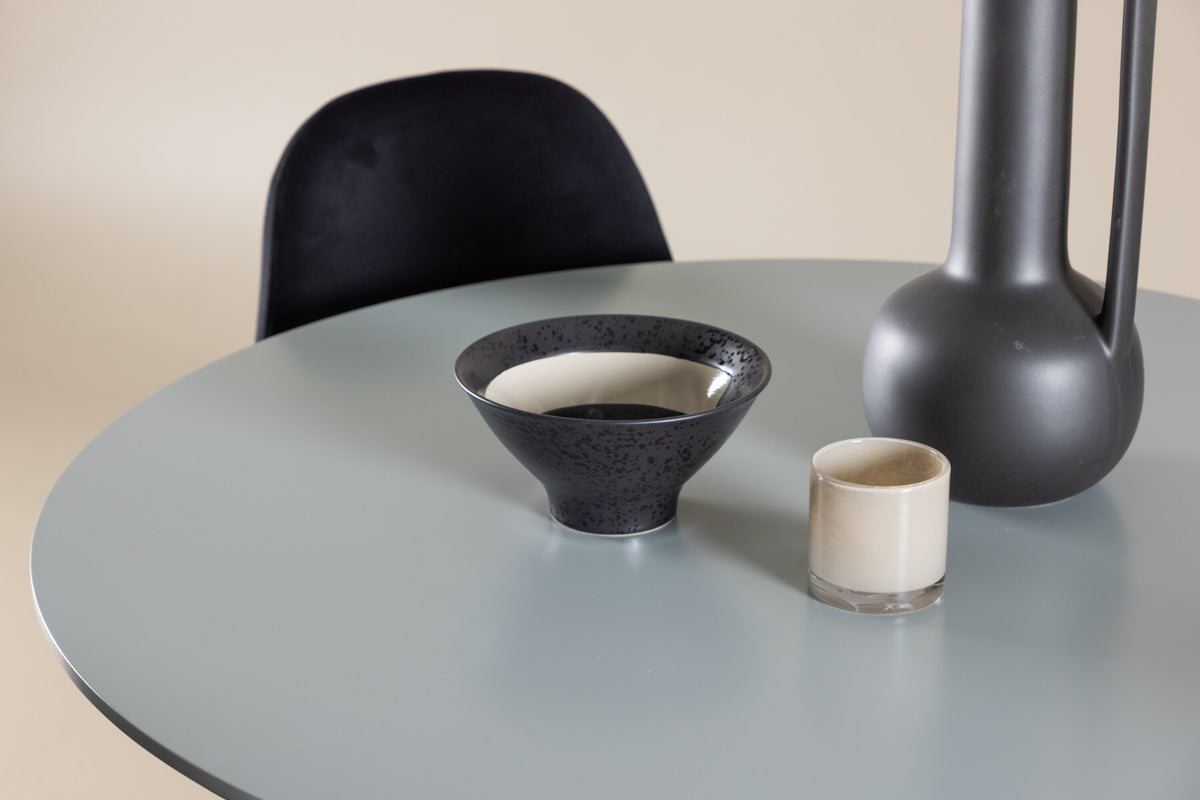 Plaza Matbord med Polar Stolarna – MDF