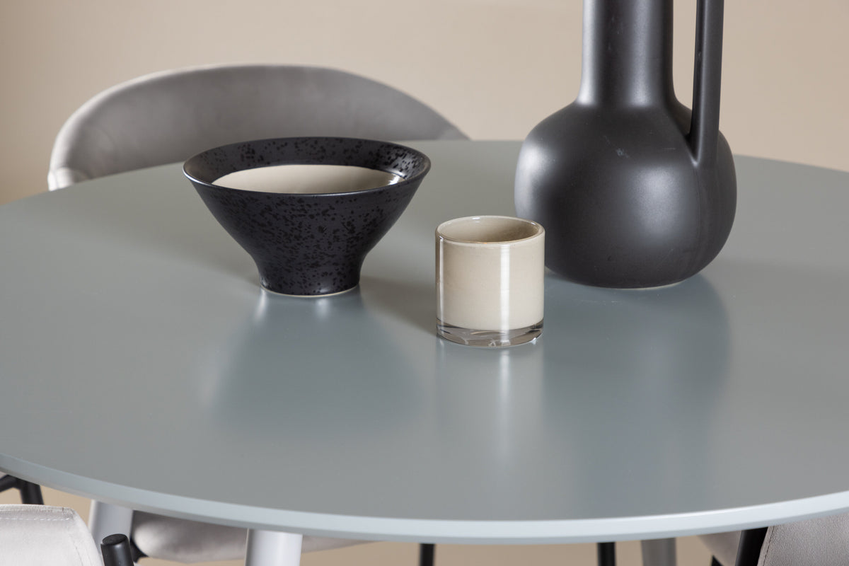 Plaza Matbord med Evelina Stolarna – MDF