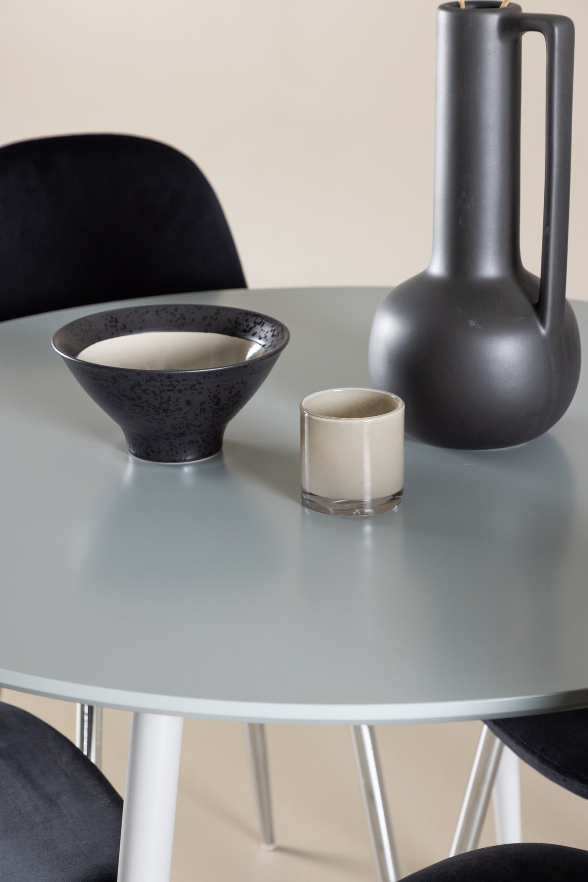 Plaza Matbord med Polar Stolarna – MDF