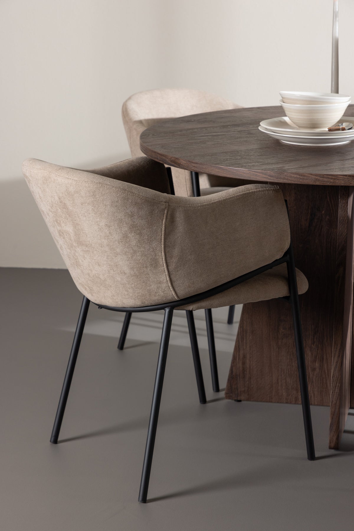 Bootcut Matbord med Evelina Stolarna – MDF