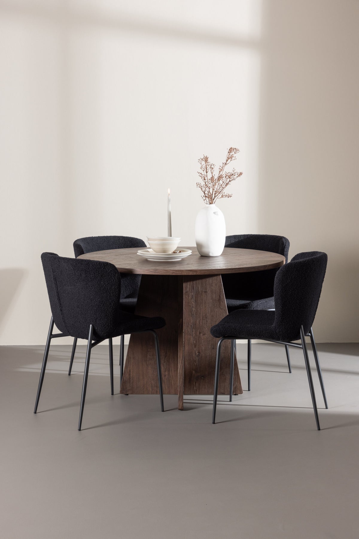 Bootcut Matbord med Modesto Stolarna – MDF