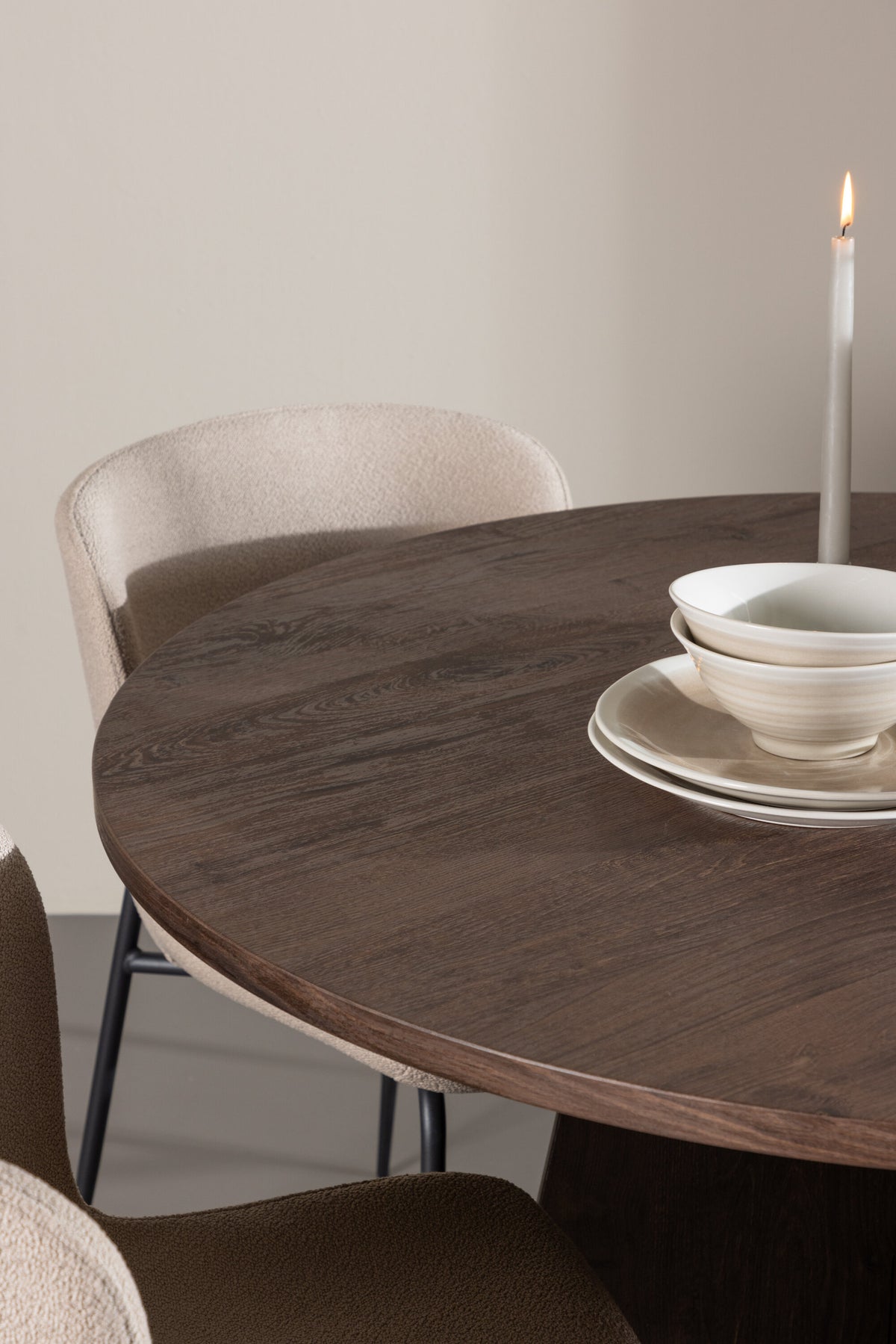 Bootcut Matbord med Modesto Stolarna – MDF