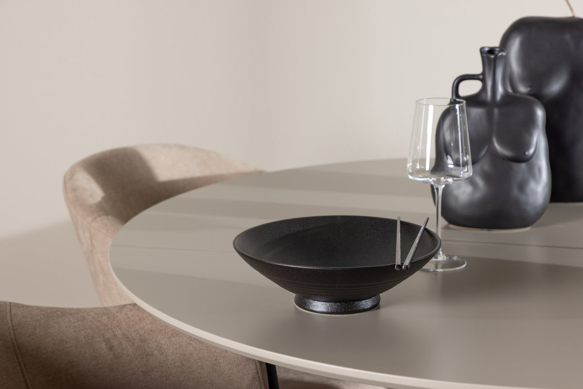 Plaza Matbord med Evelina Stolarna – MDF