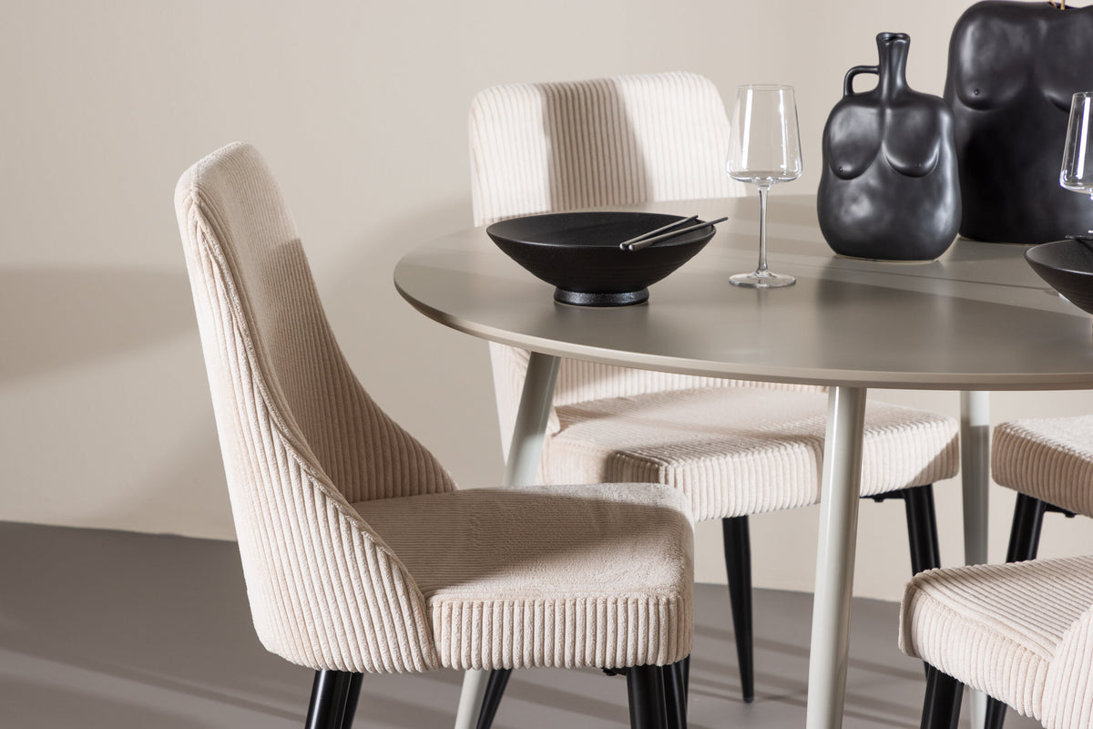 Plaza Matbord med Leone Stolarna – MDF