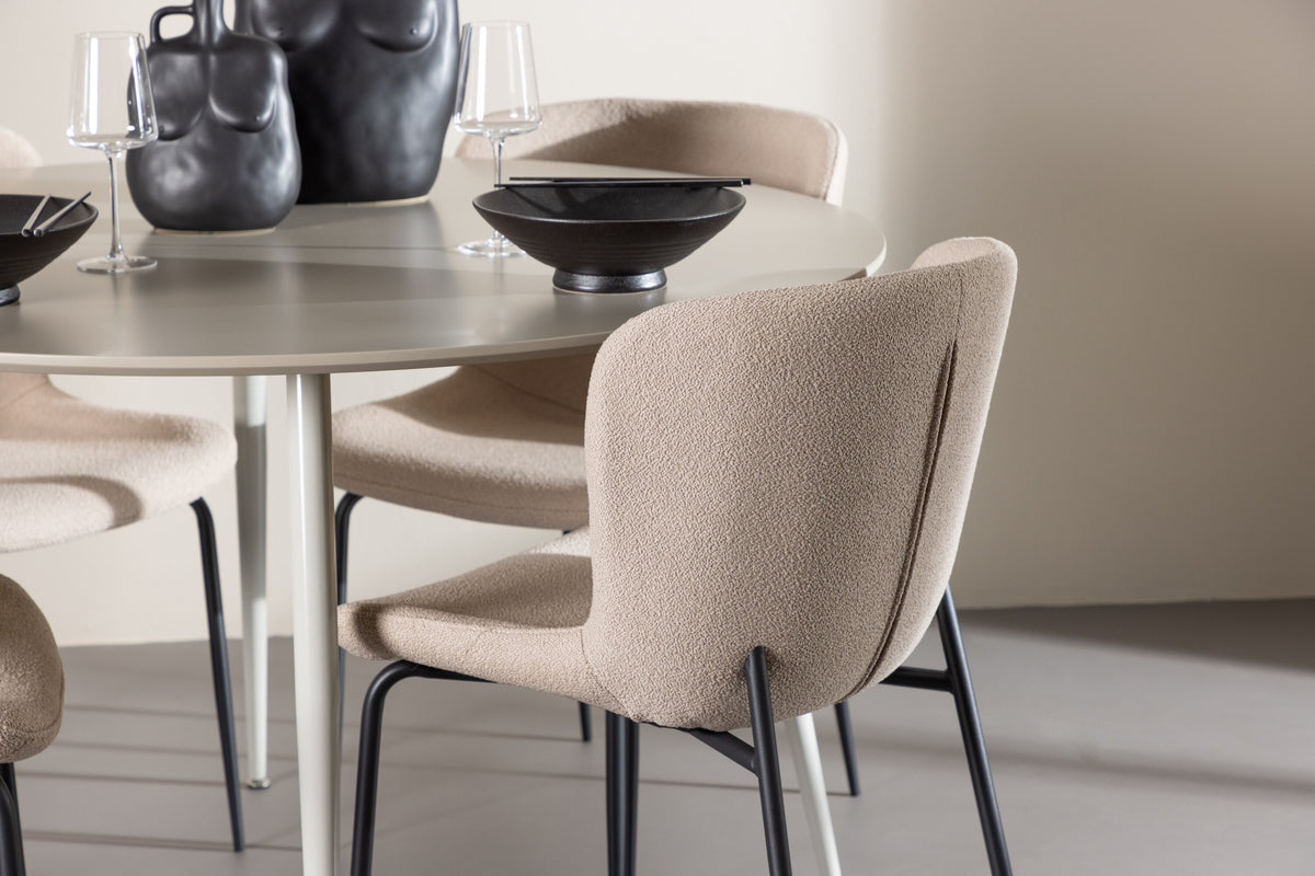 Plaza Matbord med Modesto Stolarna – MDF