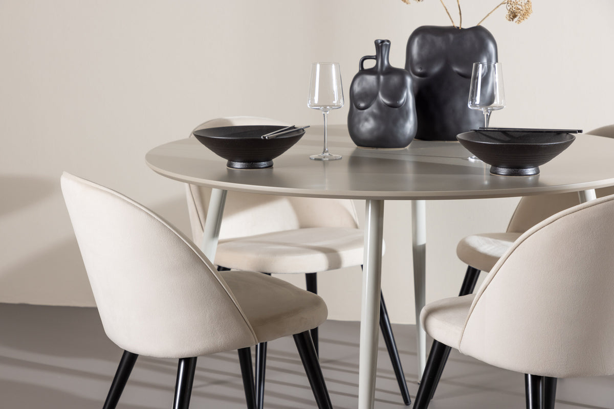 Plaza Matbord med Velvet Stolarna – MDF