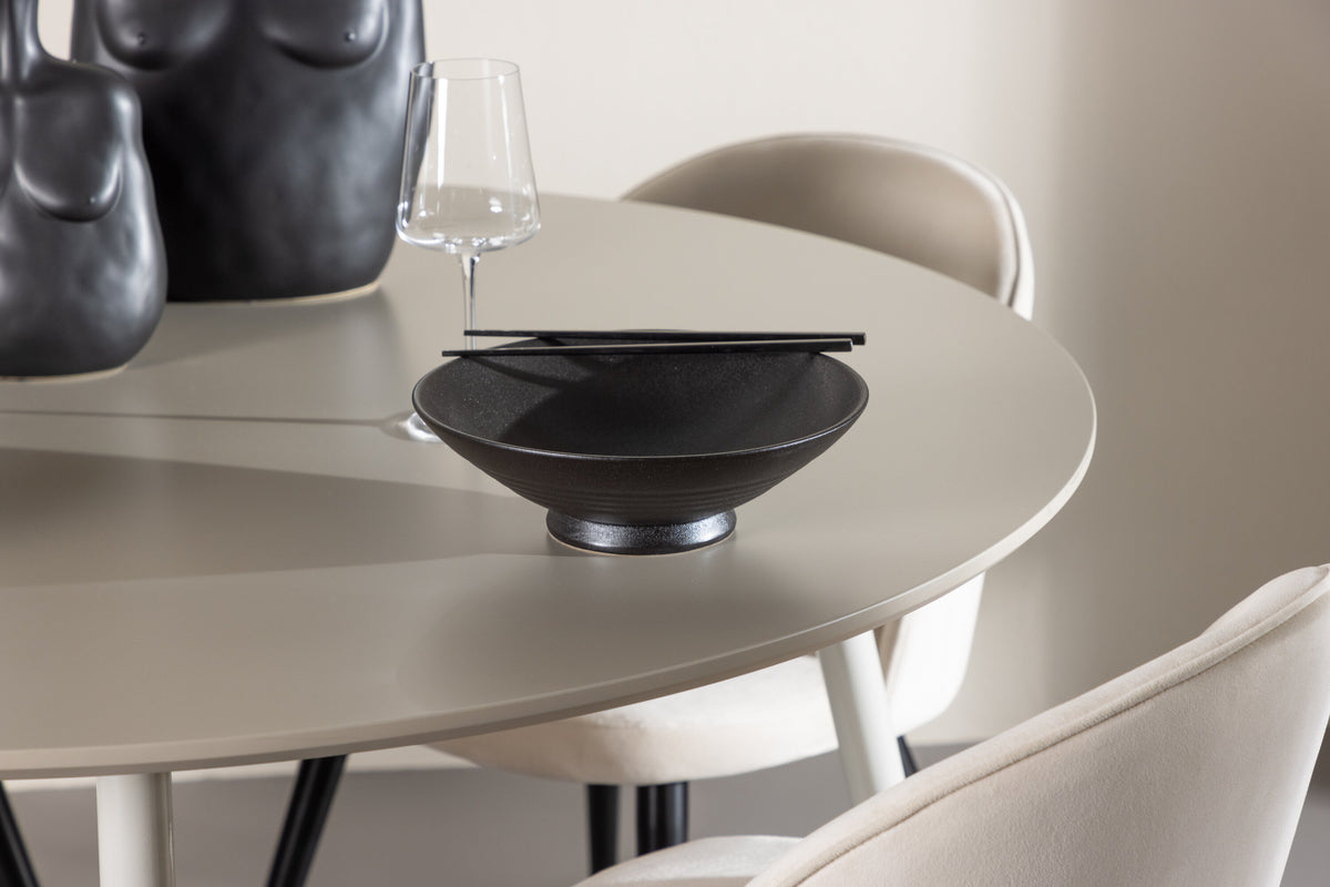 Plaza Matbord med Velvet Stolarna – MDF