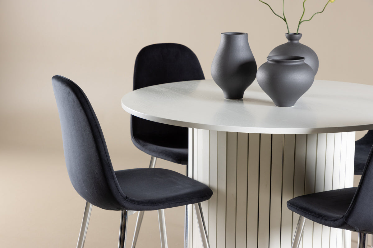 Härön Matbord med Polar Stolarna – MDF