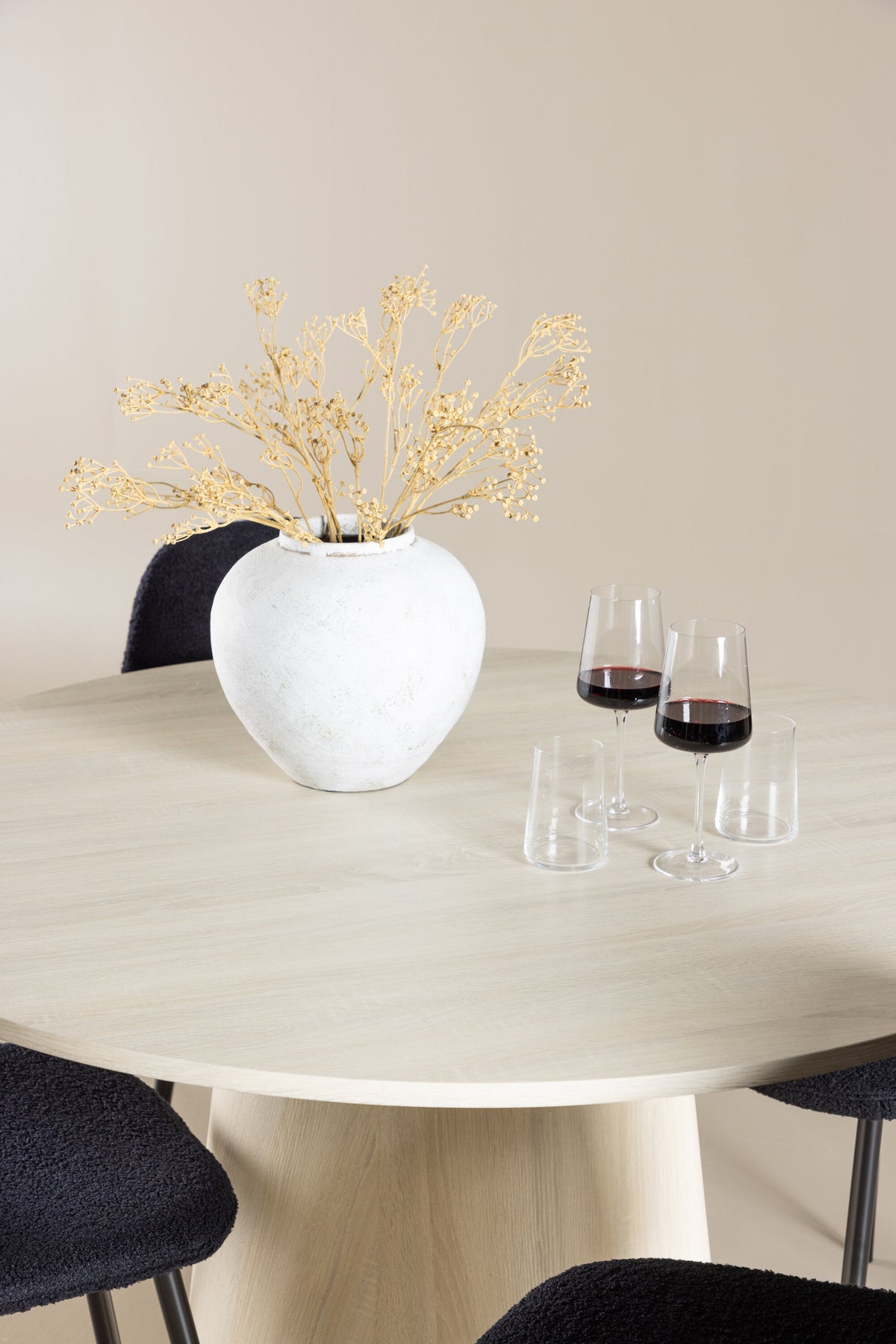 Lanzo Matbord med Polar Stolarna – MDF