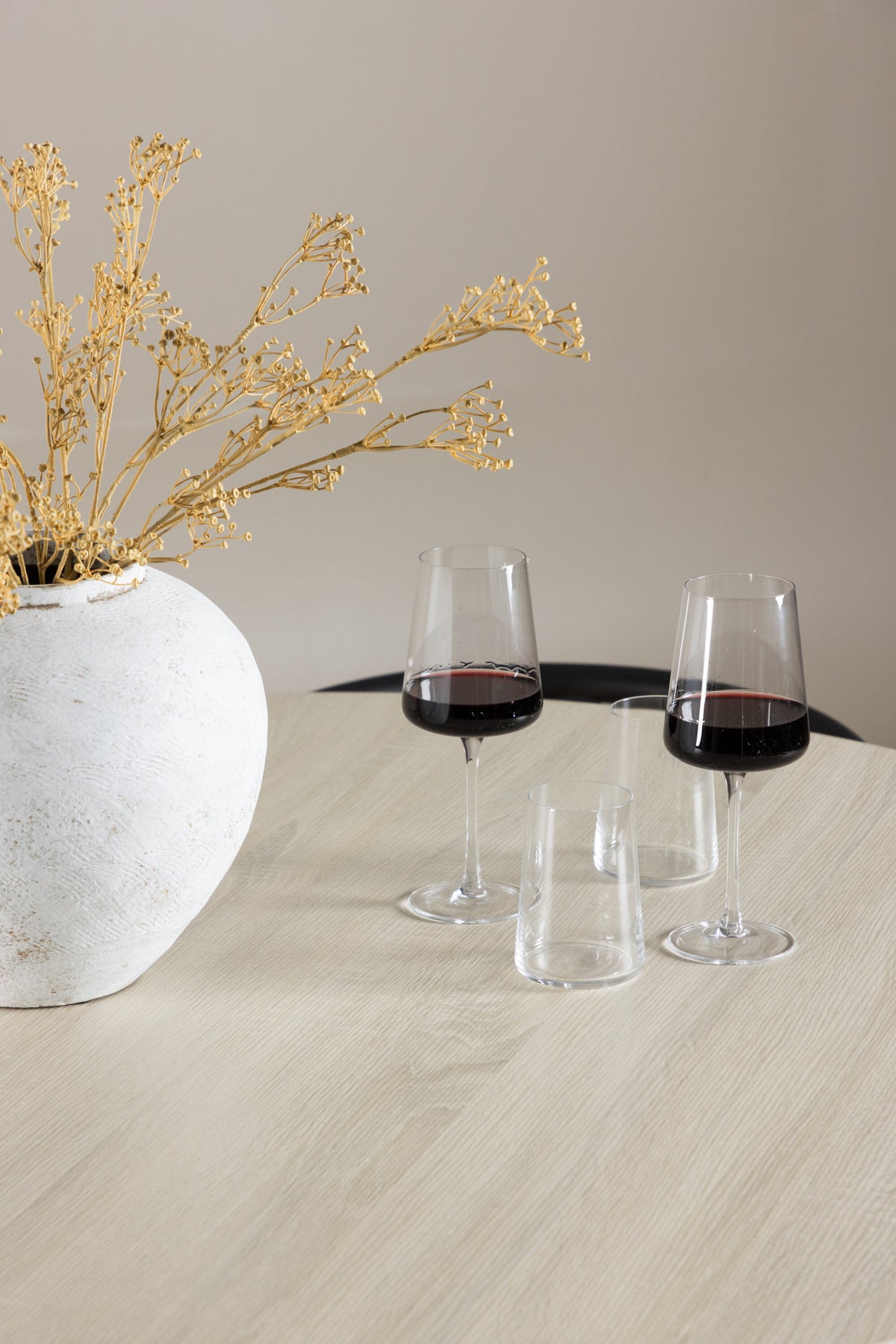 Lanzo Matbord med Alfons Stolarna – MDF