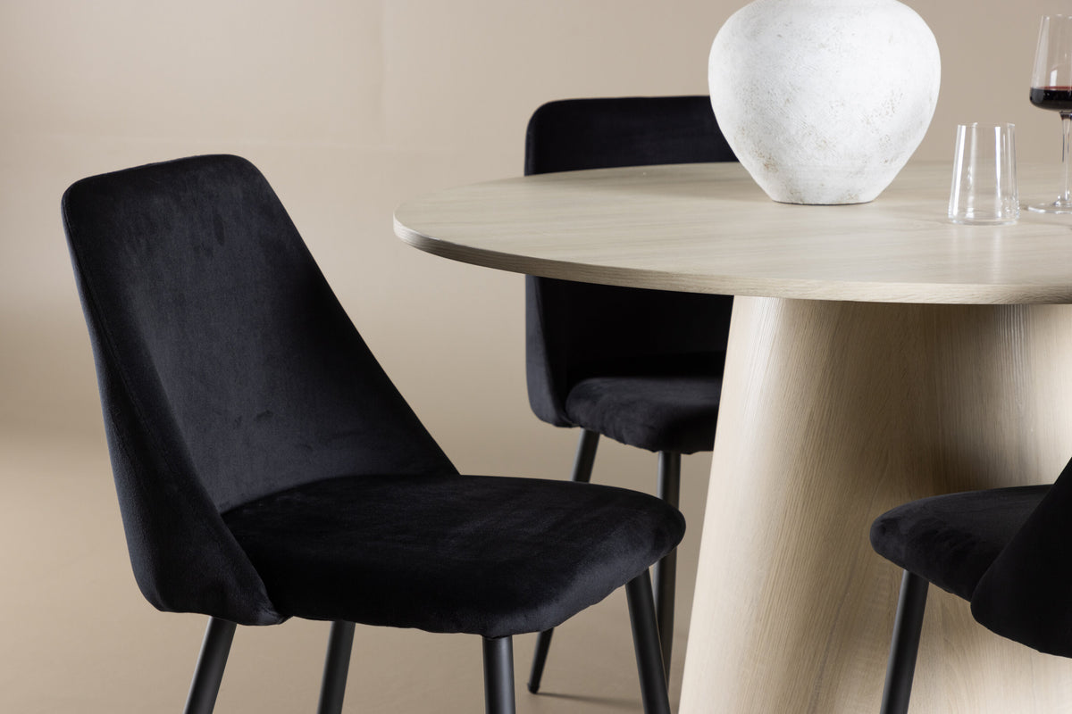 Lanzo Matbord med Night Stolarna – MDF