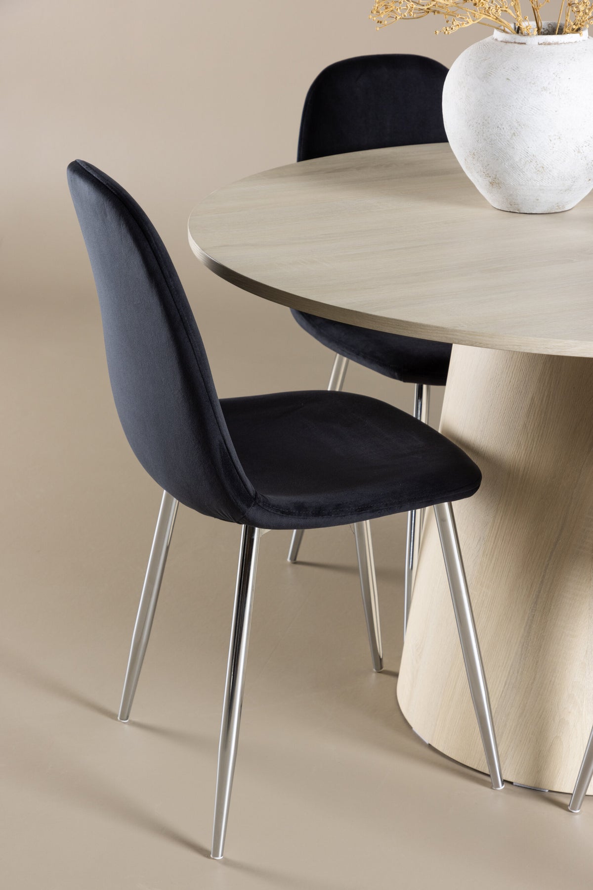 Lanzo Matbord med Polar Stolarna – MDF