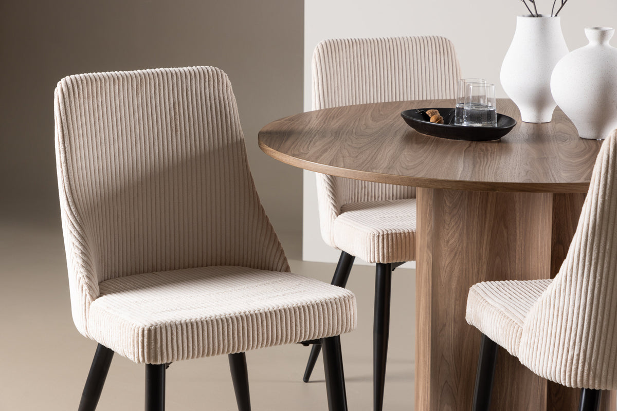 Olivia Matbord med Leone Stolarna – MDF