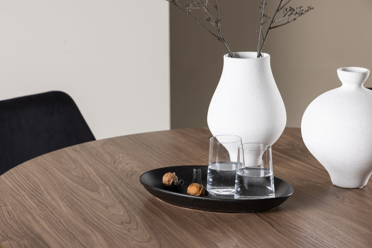 Olivia Matbord med Night Stolarna – MDF