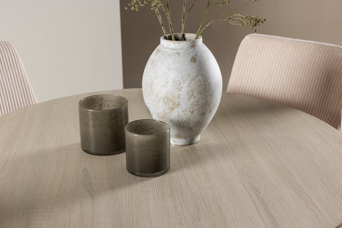 Plaza Matbord med Leone Stolarna – MDF
