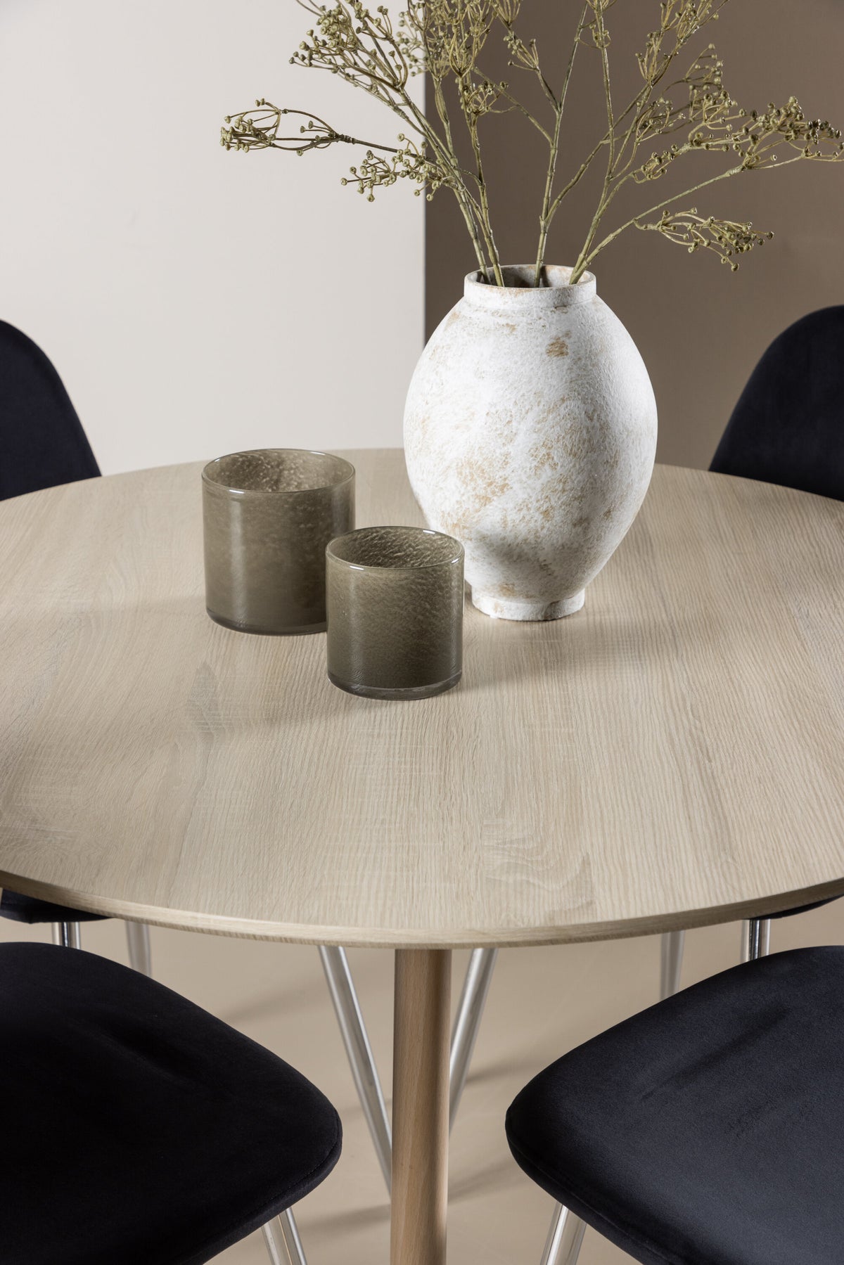 Plaza Matbord med Polar Stolarna – MDF
