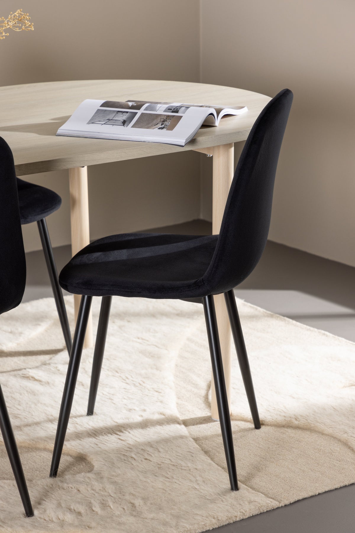 Andy Matbord med Polar Stolarna – MDF