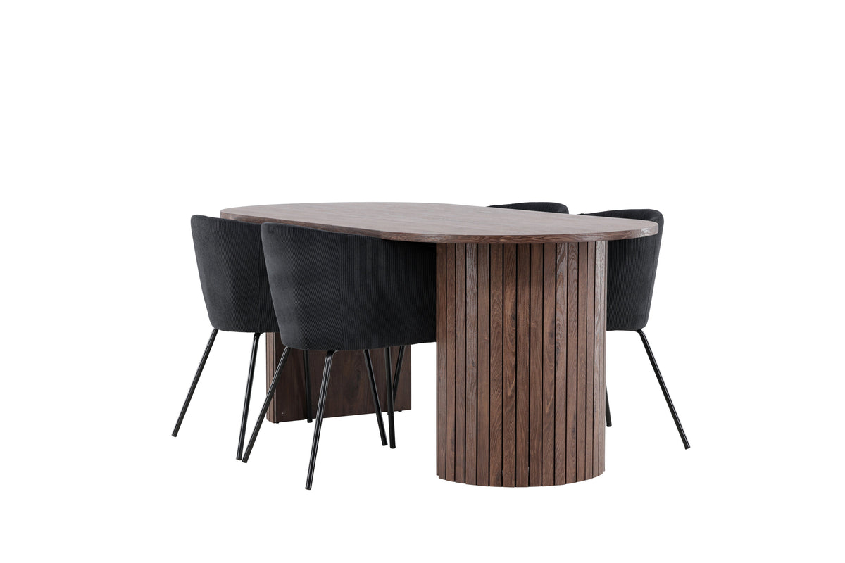 Härön Matbord med Berit Stolarna – MDF