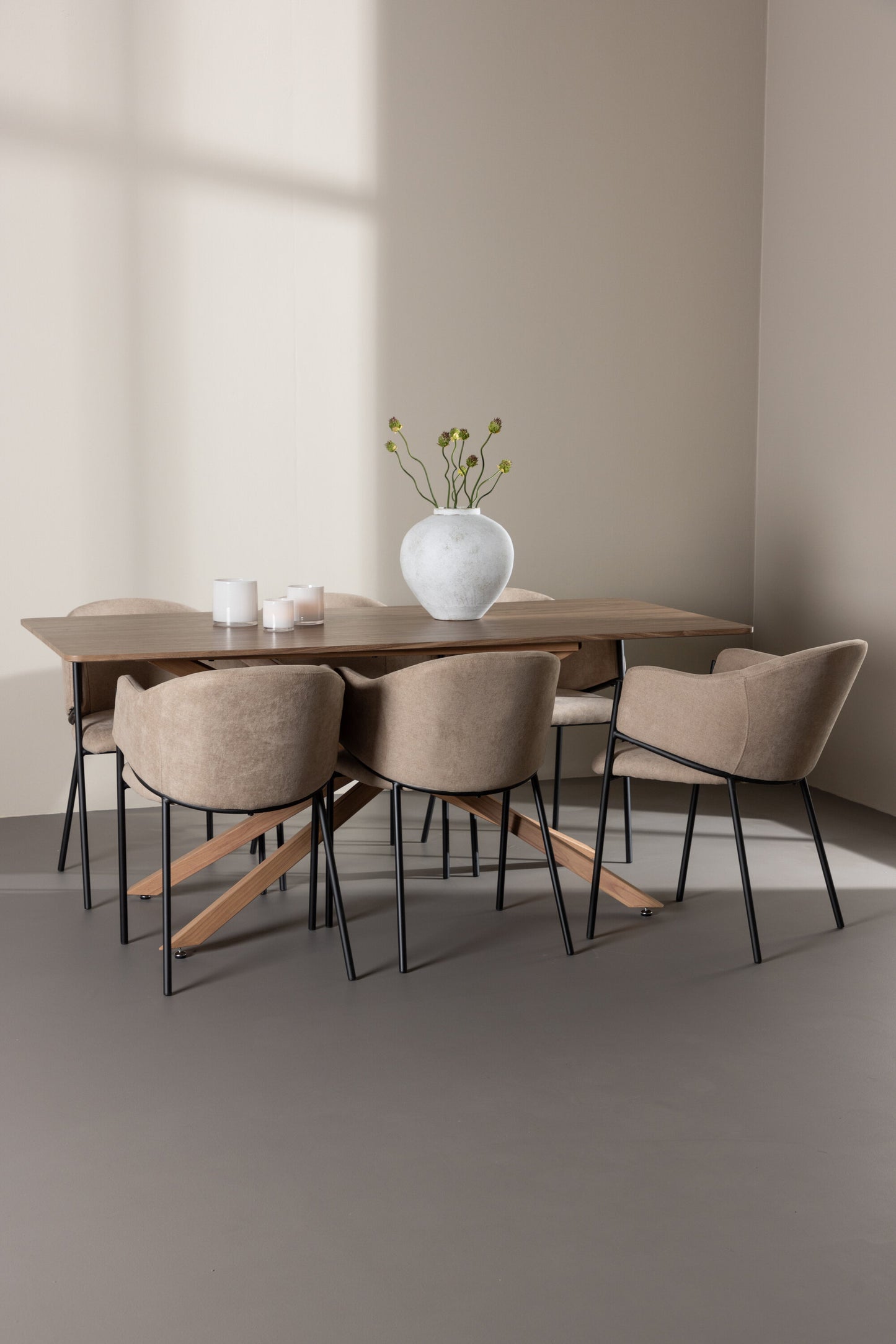 Piazza Matbord med Evelina Stolarna – MDF