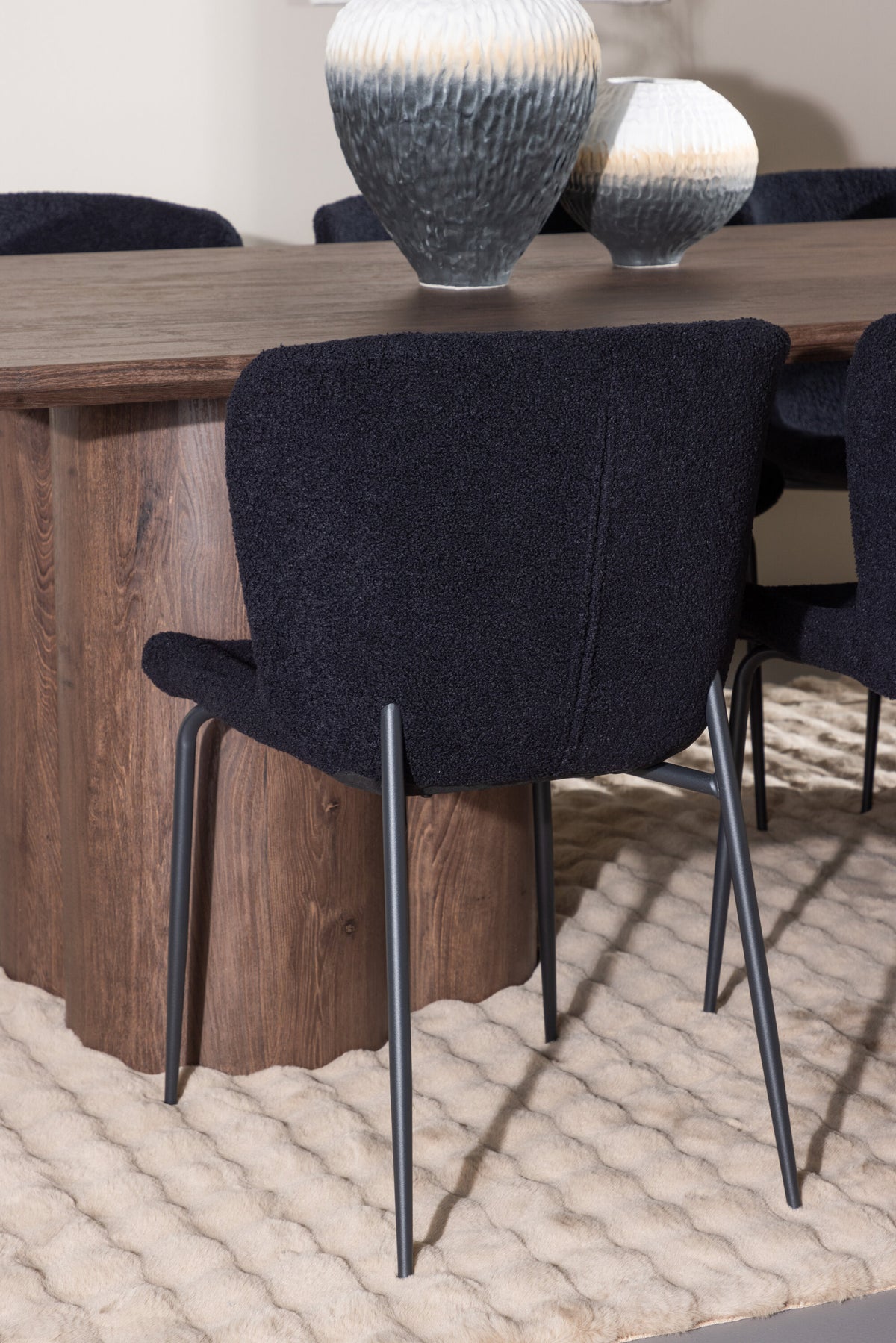Olivia Matbord med Modesto Stolarna – MDF