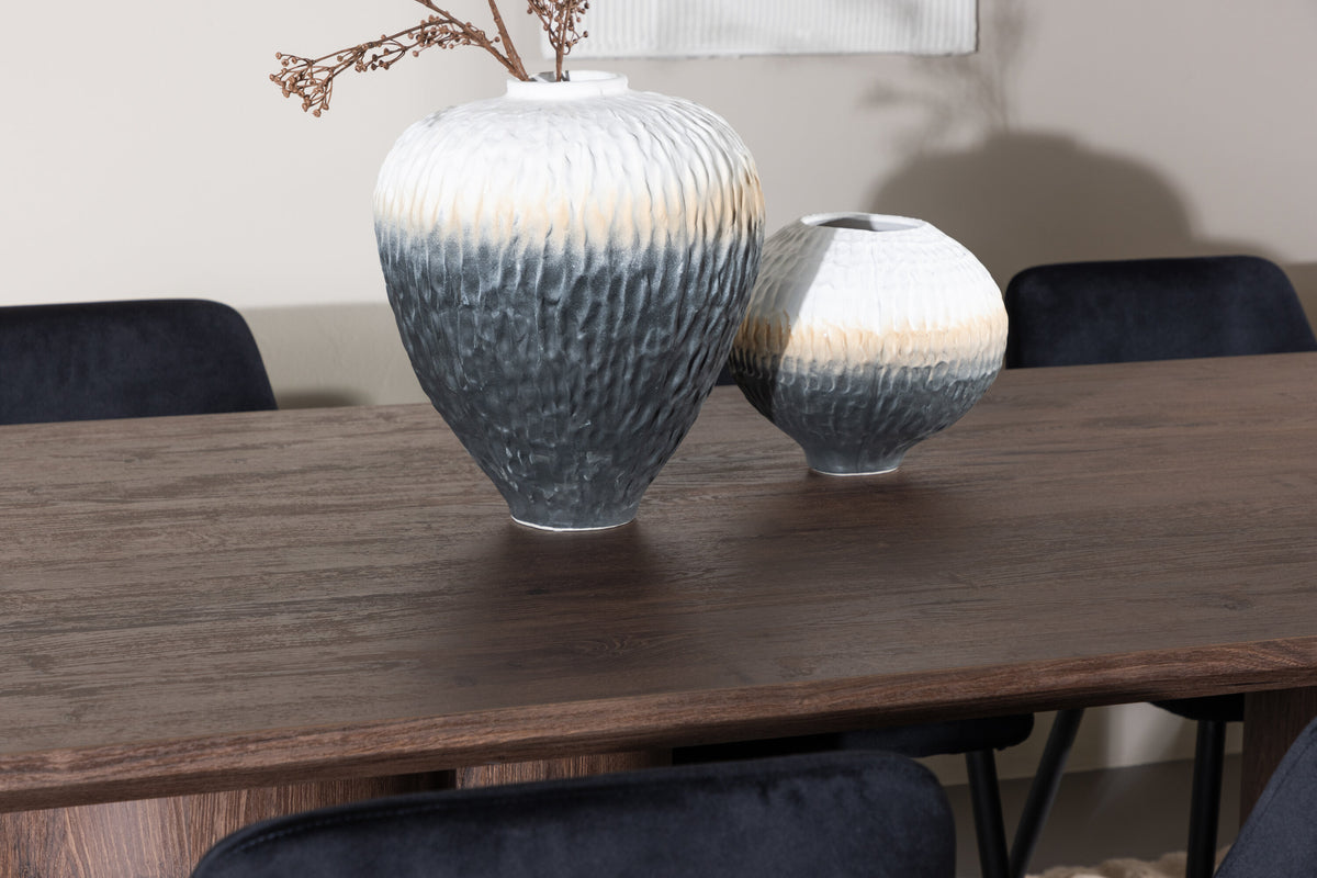 Olivia Matbord med Night Stolarna – MDF