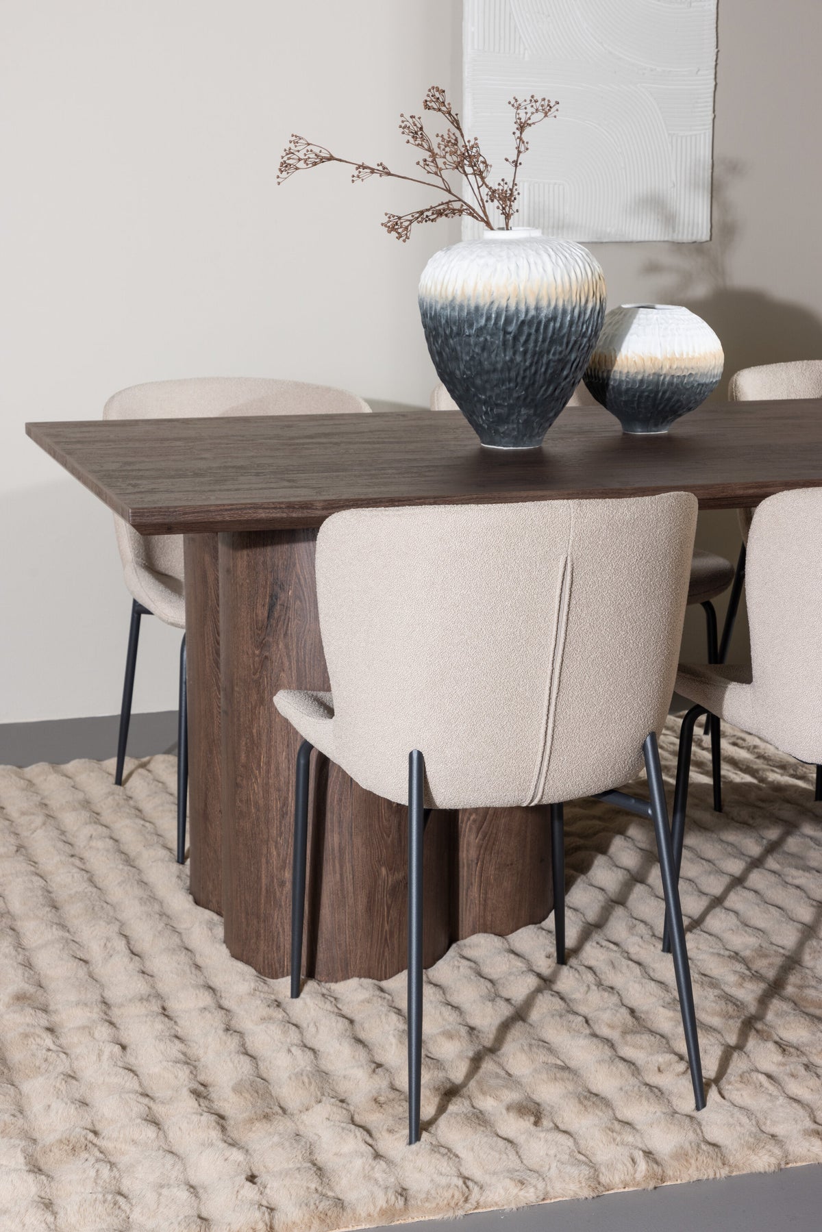 Olivia Matbord med Modesto Stolarna – MDF