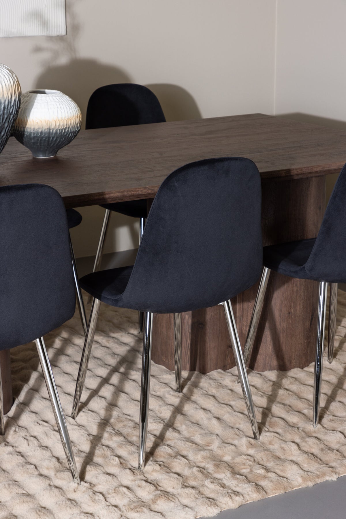 Olivia Matbord med Polar Stolarna – MDF