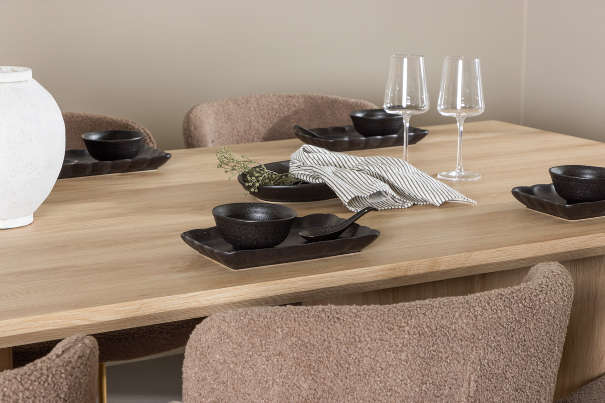 Olivia Matbord med Modesto Stolarna – MDF