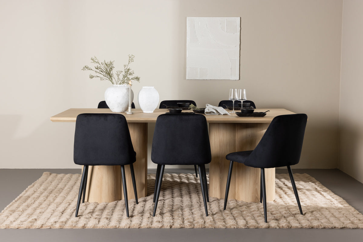 Olivia Matbord med Night Stolarna – MDF