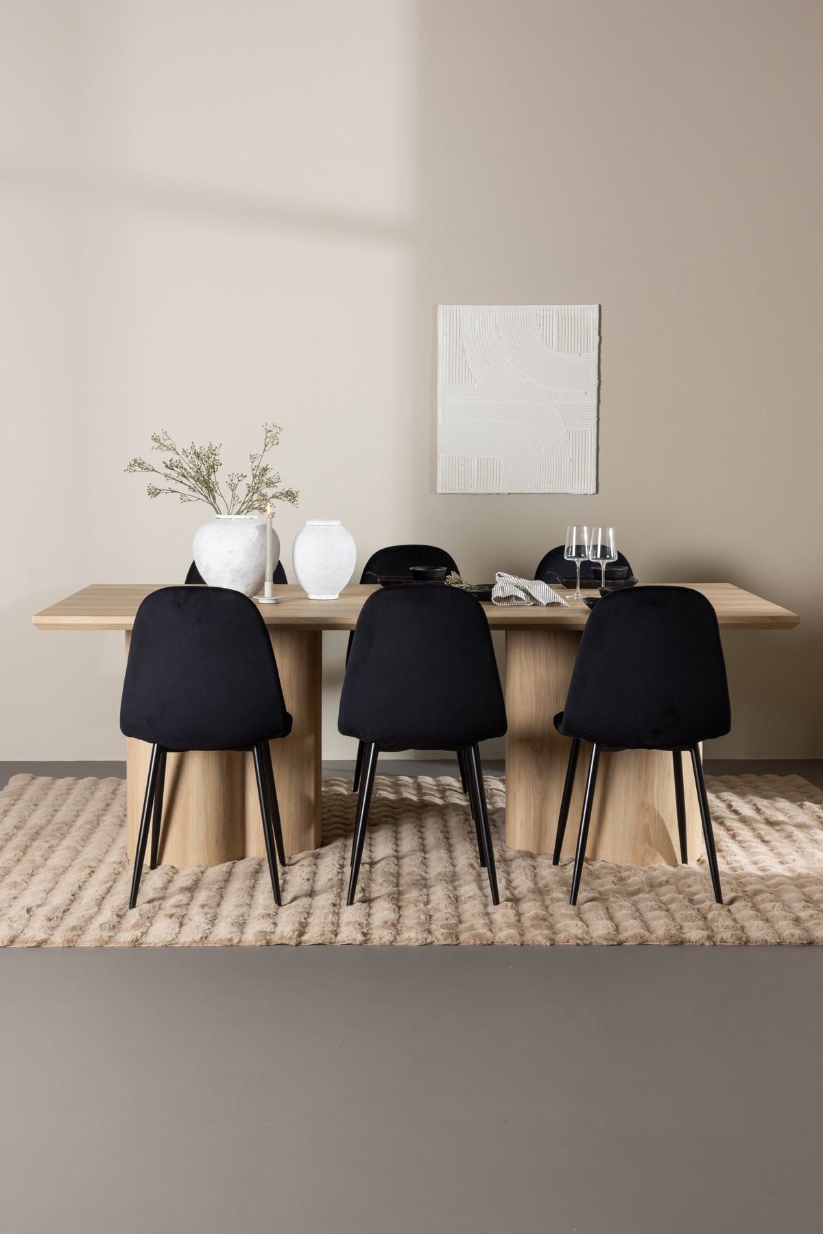 Olivia Matbord med Polar Stolarna – MDF